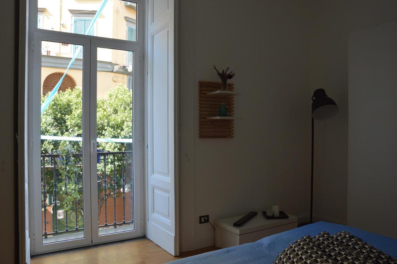 Ferienwohnung Casa Flora Al Corso Neapel Exterior foto